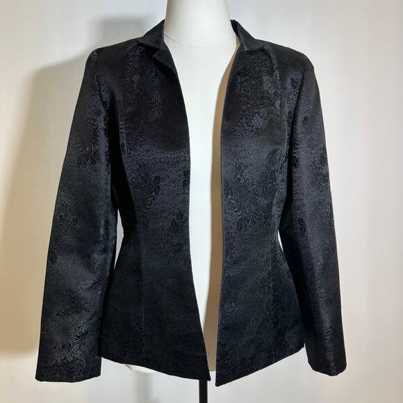 Casual Corner Black Brocade Open Front Blazer Suit Jacket Career Womens Size 6 - Picture 1 of 9
